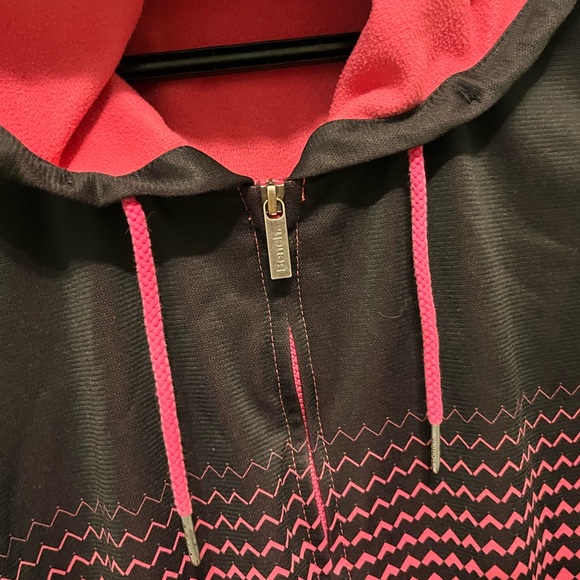 Bench - Women’s Small - Pink and Black Zip-up Hoodie - 100% Polyester - - Picture 10 of 15